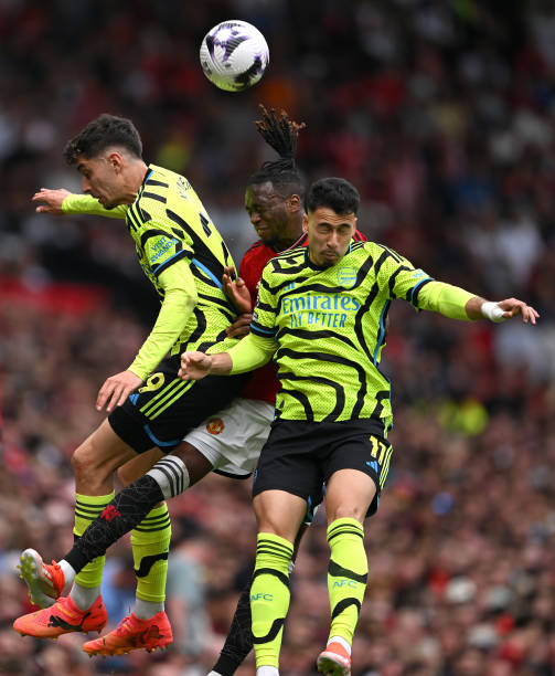 员送往球场 员送往球场