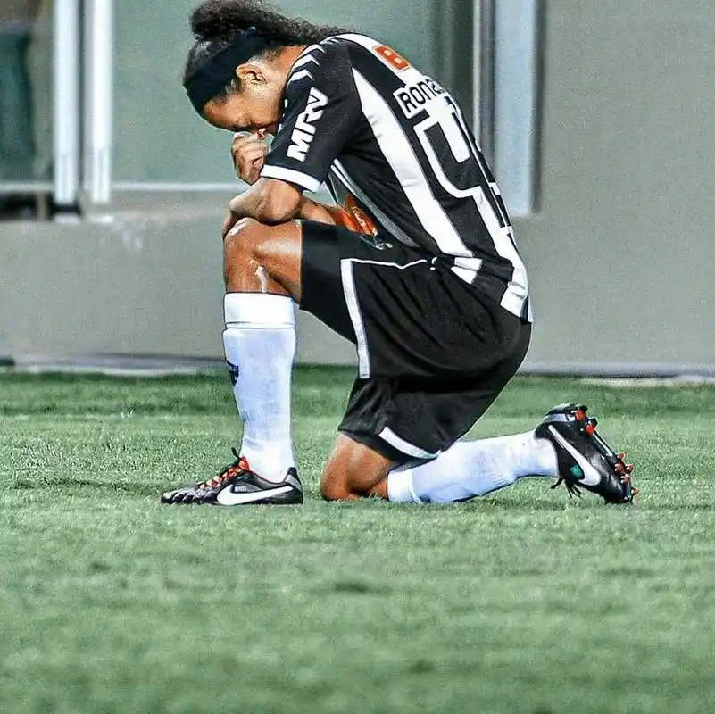 目标发起冲 目标发起冲